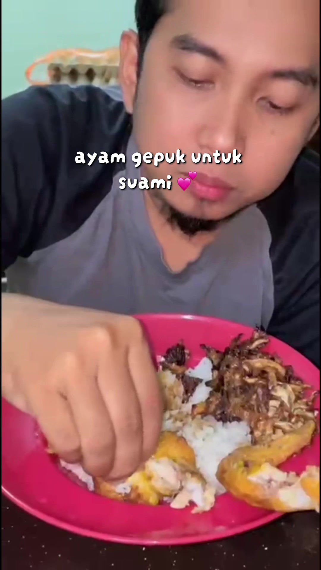 @Ainsha