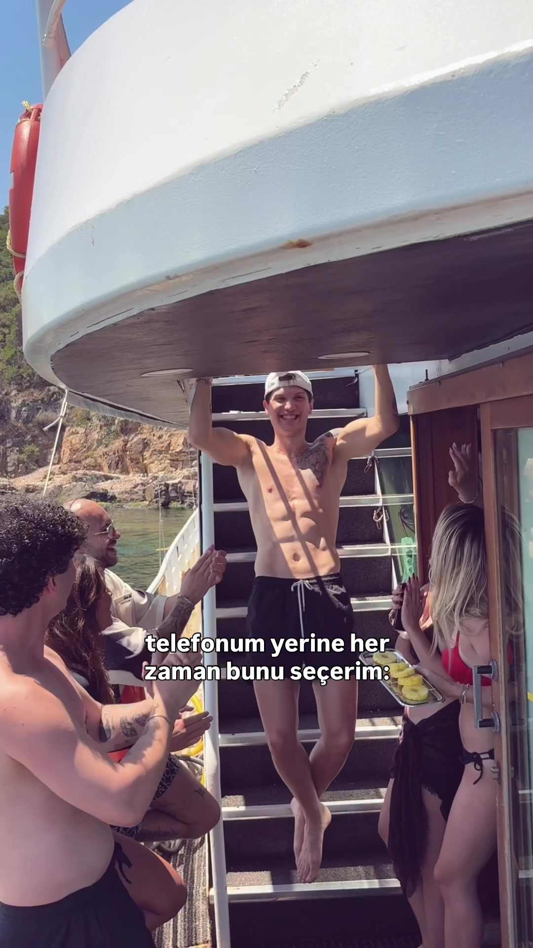@Uyav