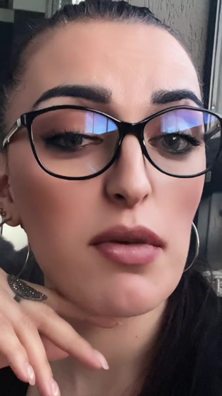 @Ladyqueen