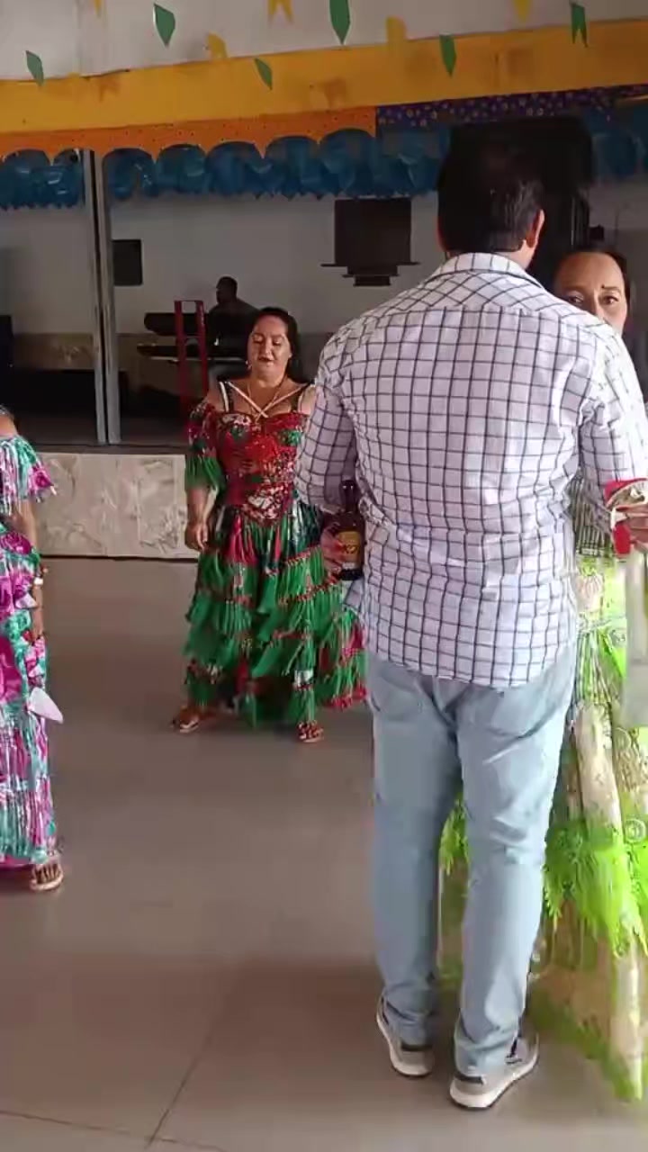 @🕺LINDAS_CIGANAS💃