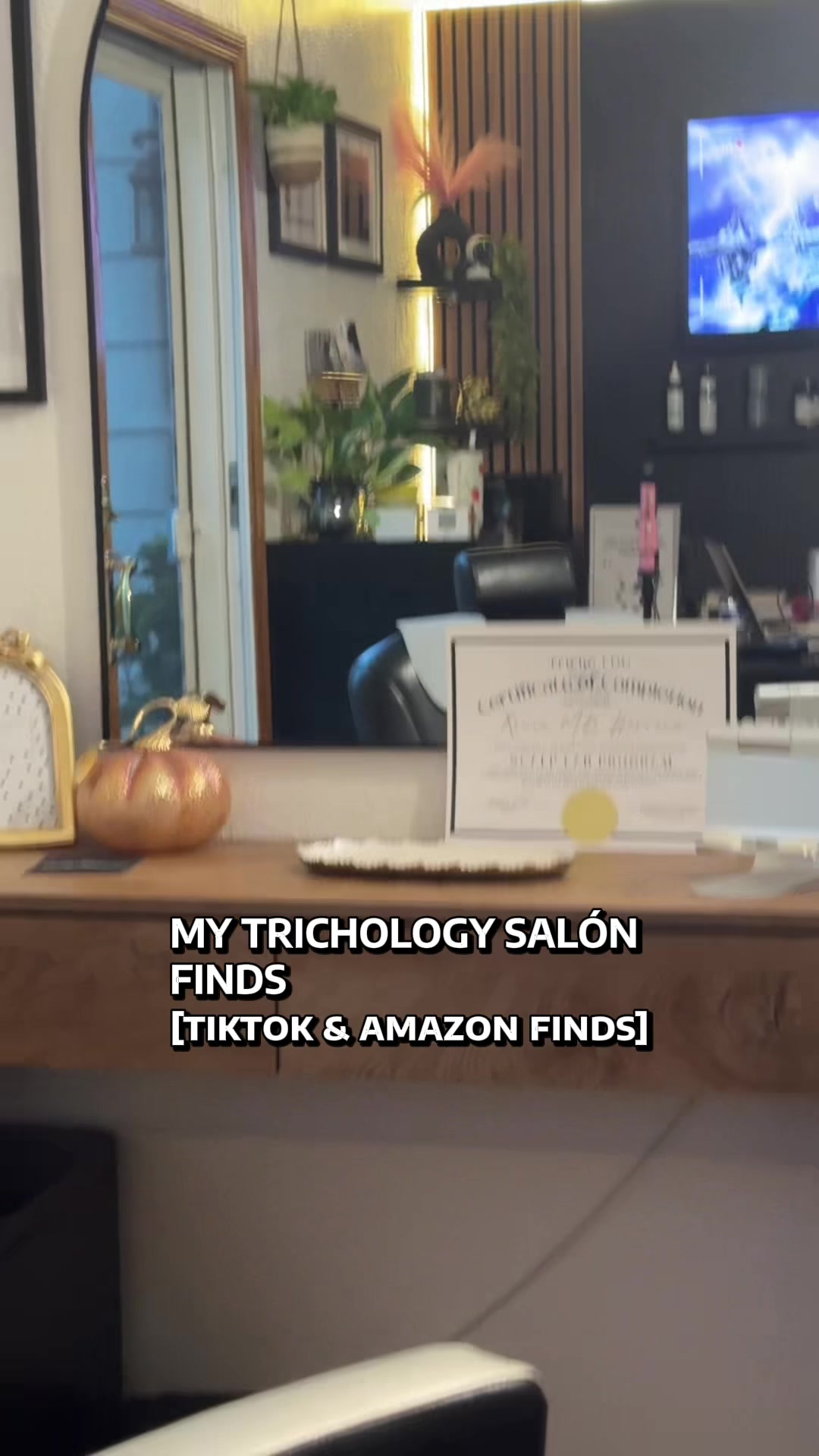 @Xenia Maritza | Trichologist