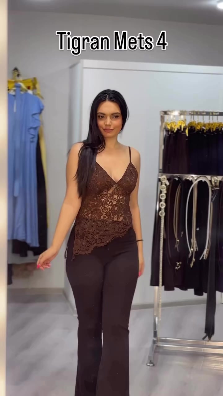 @Aisha Fashion