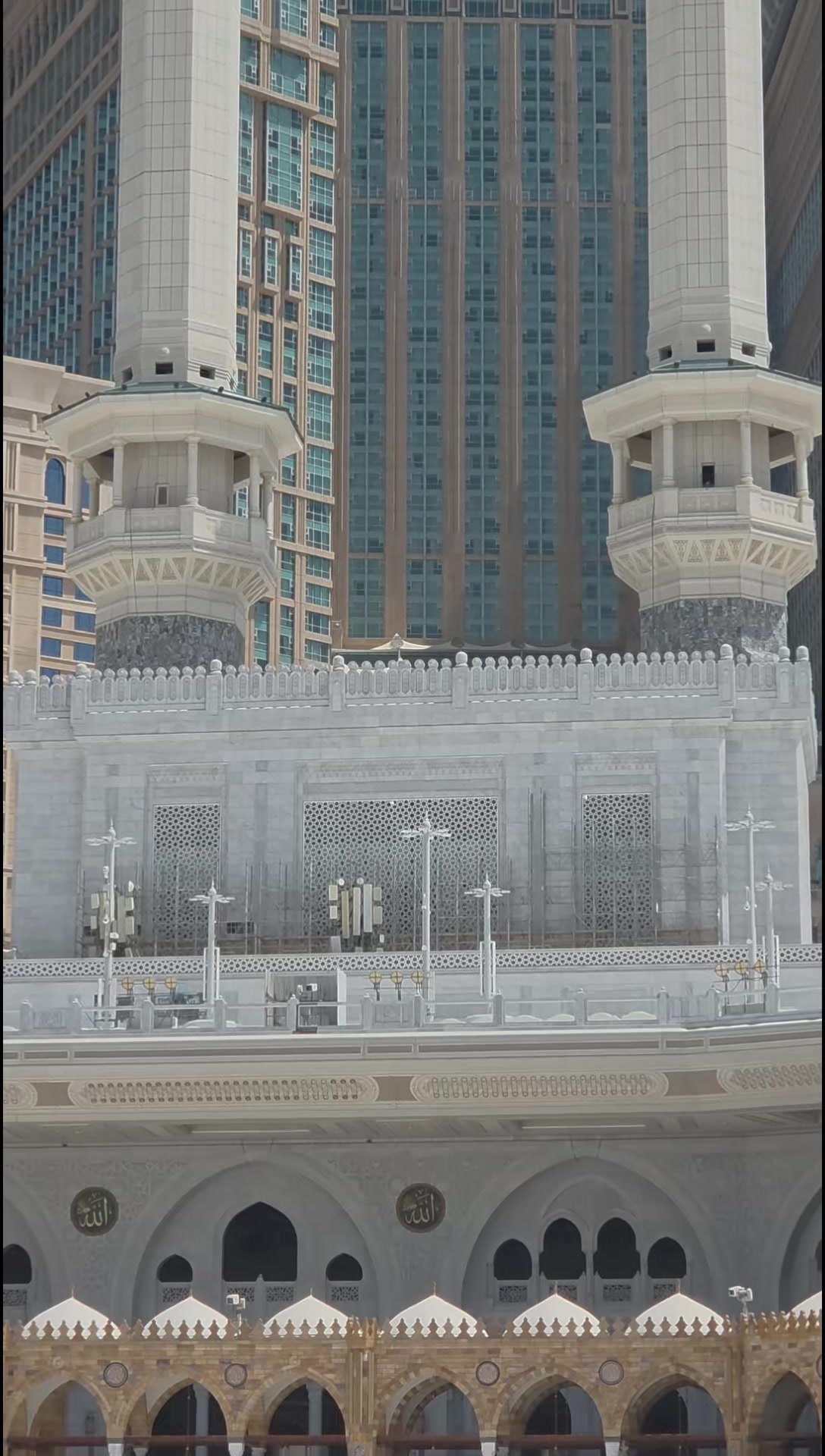 @أداس لوگ🍁