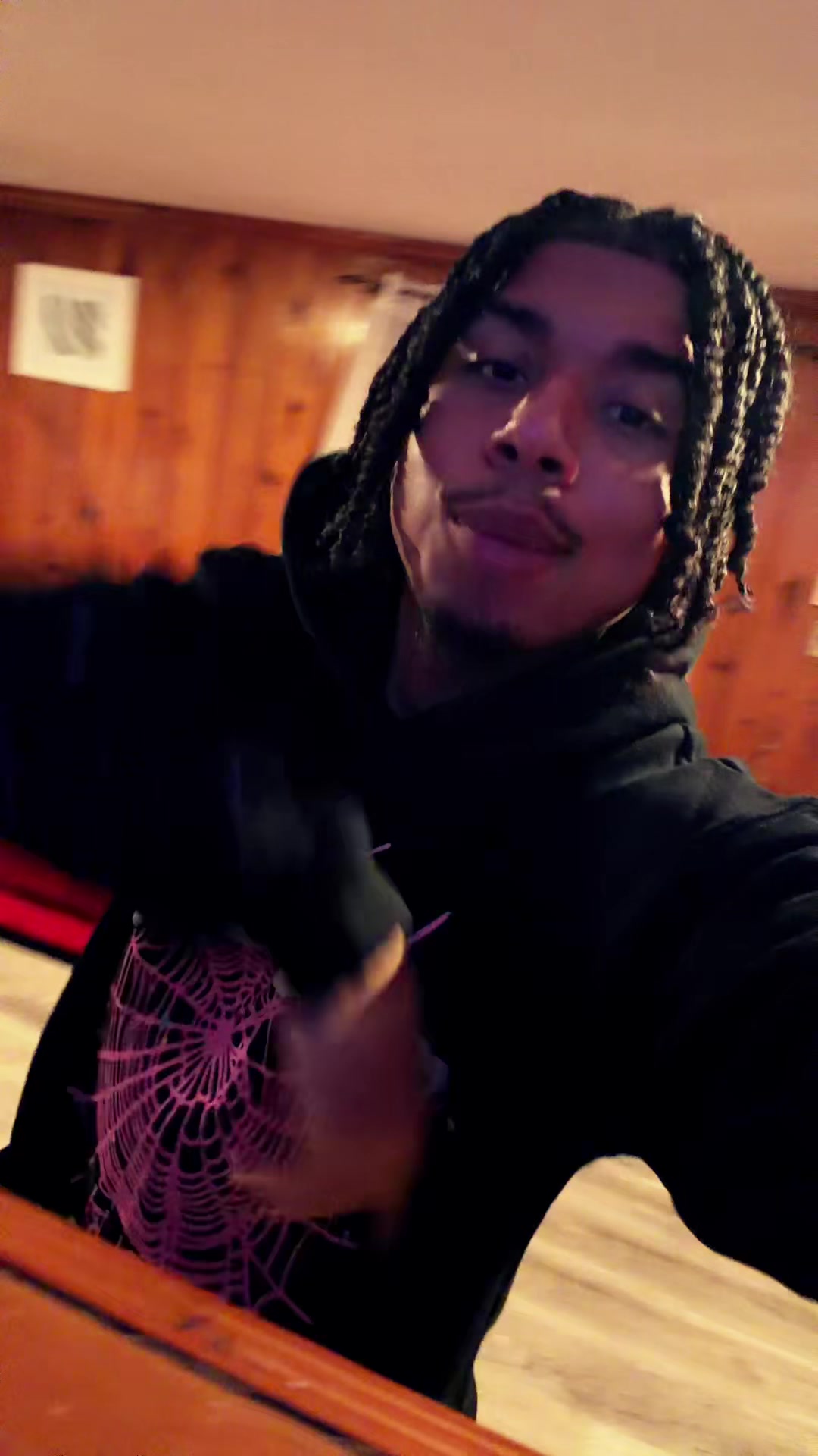@ₛₐᵥᵢ 🕷️