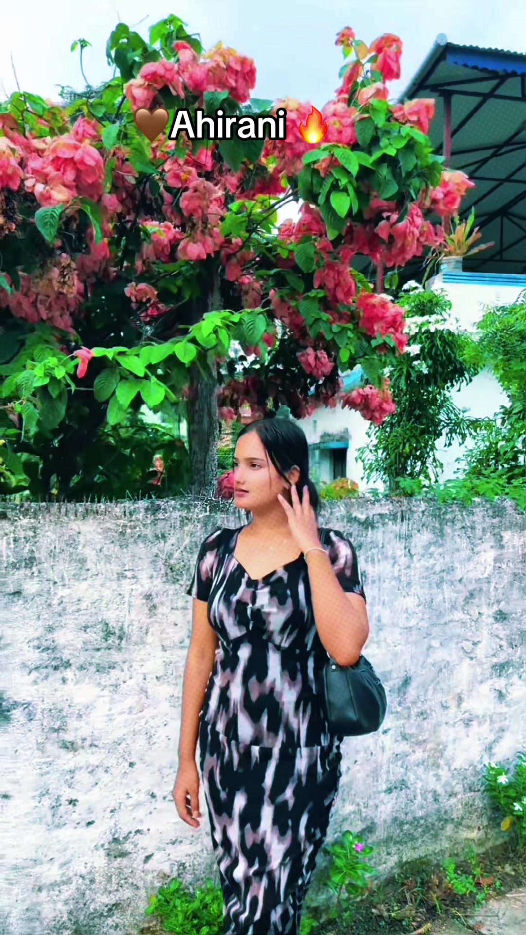 @Yadav girl🔥