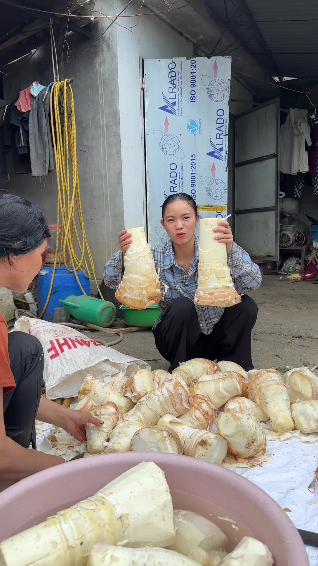 @Nhi Dao Đỏ