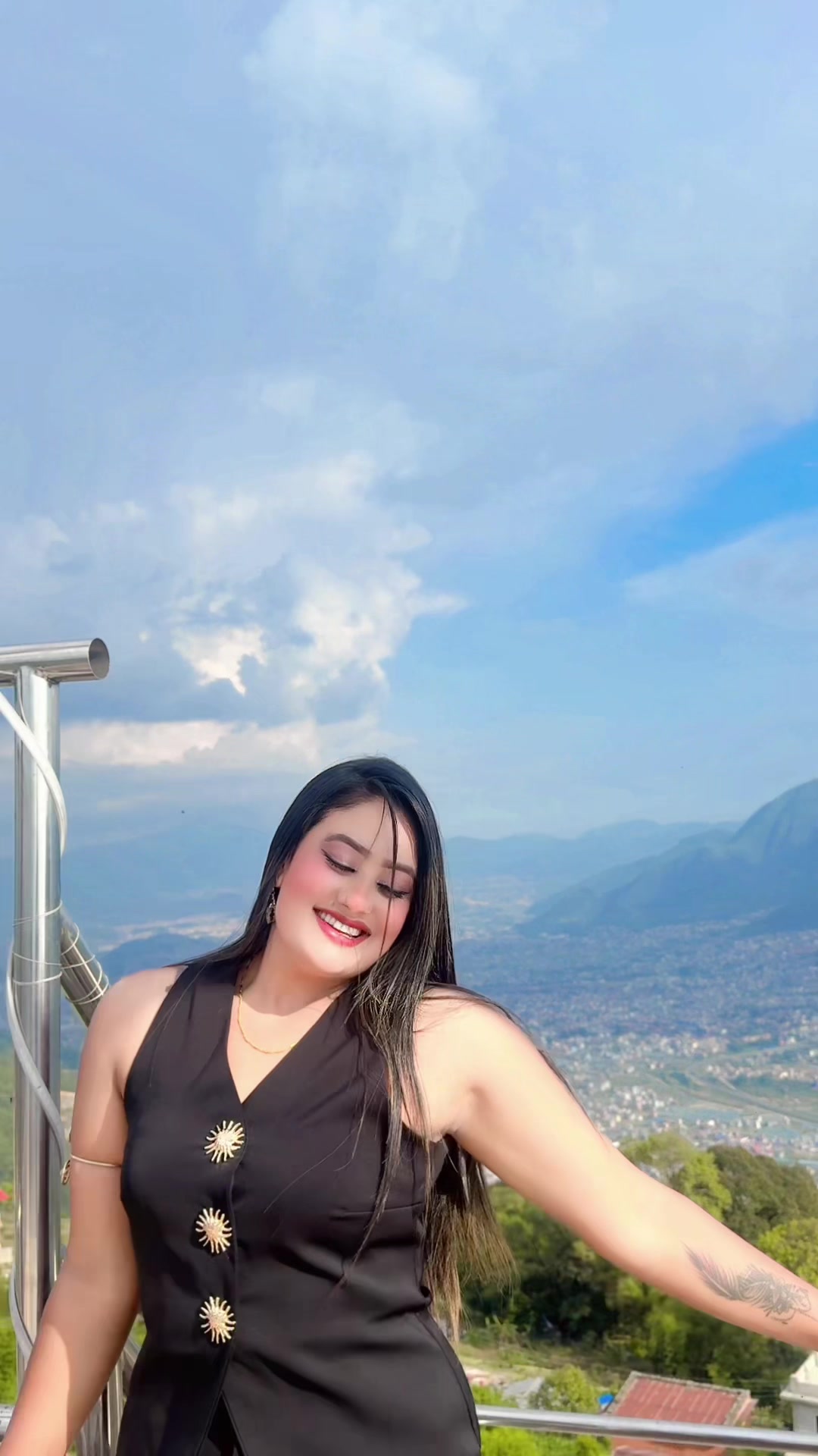 @Riya panta🦋