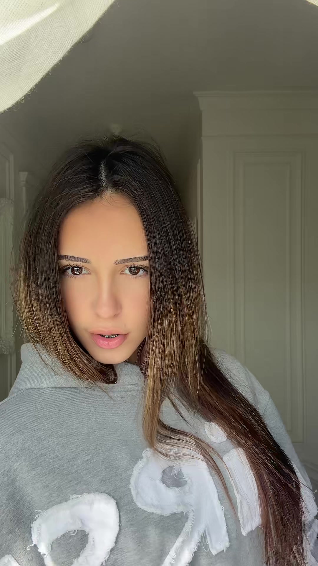 @uuhvfhn