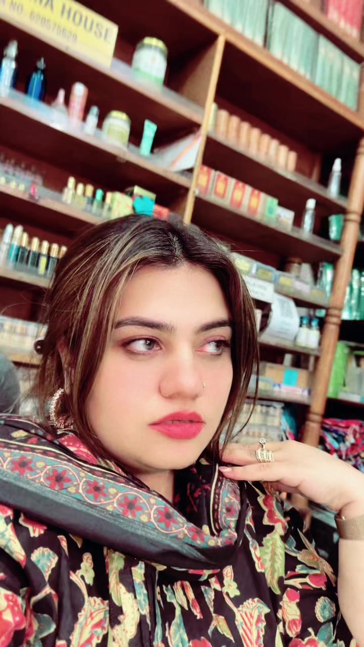 @Shiilaa