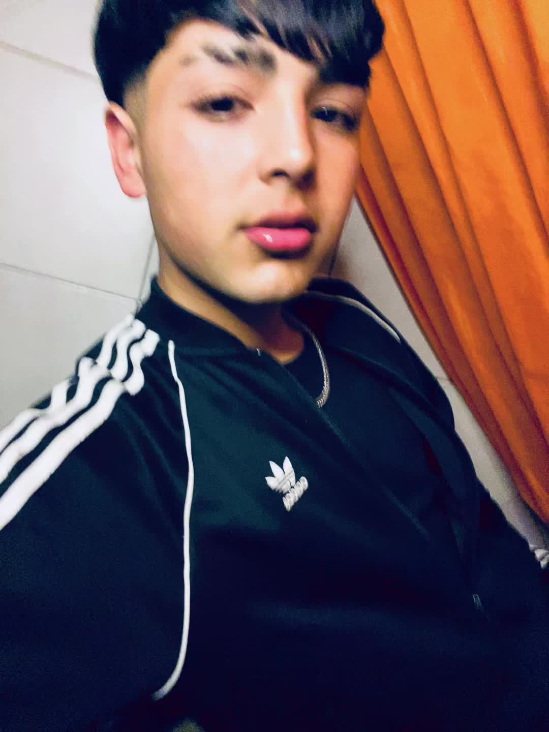 @Demian calderón 😇