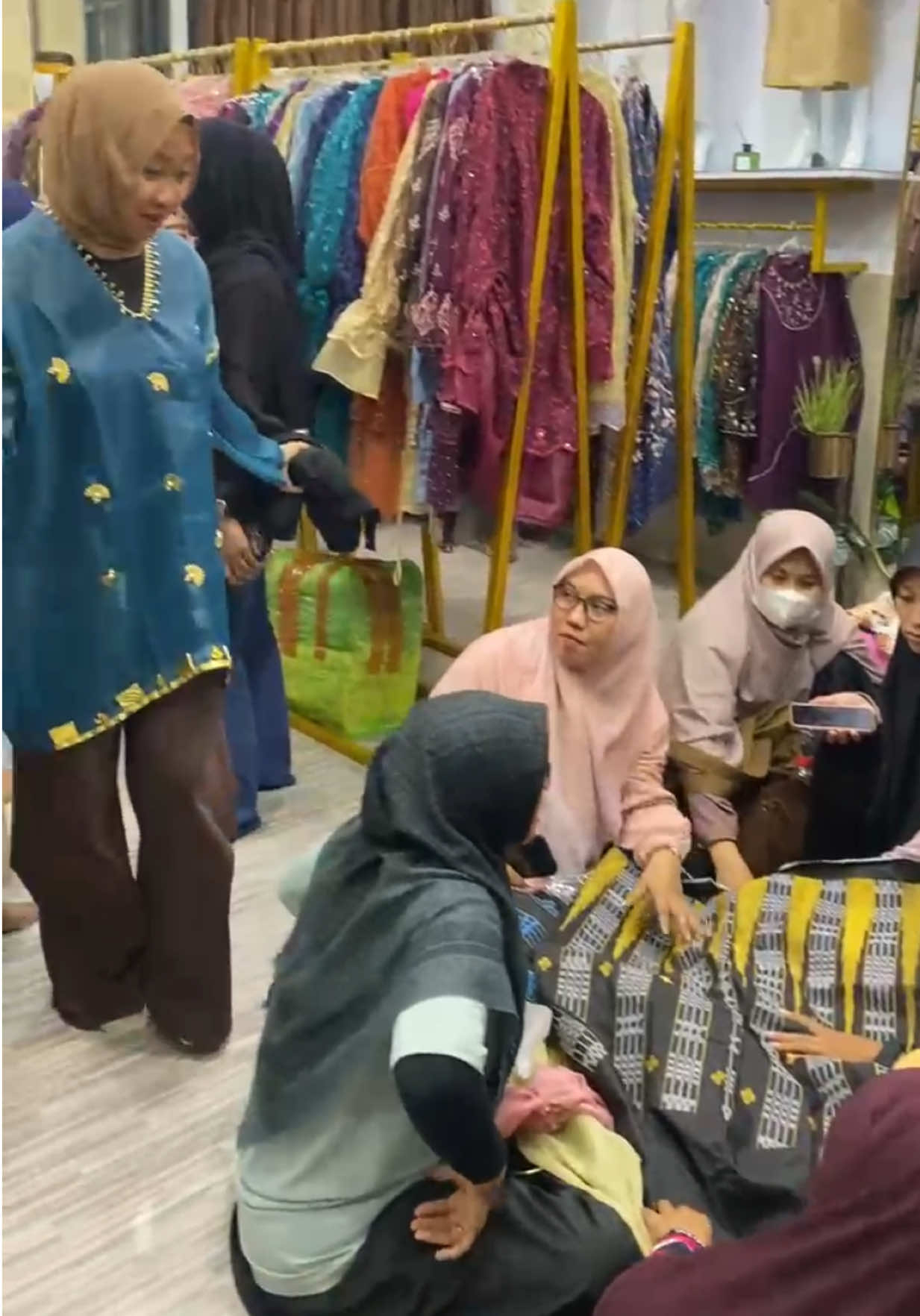 @ALFATIH PUSAT BAJU BODO MURAH