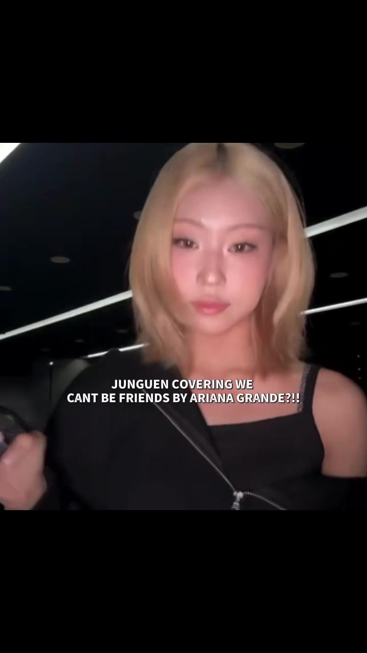 @Jeenaᵕ̈