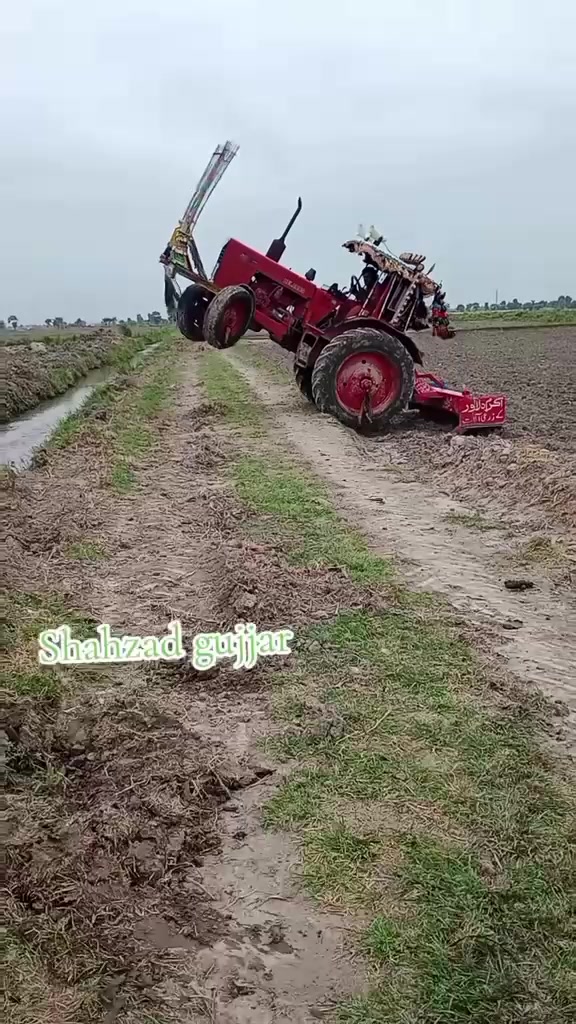@tractor King FB 4013