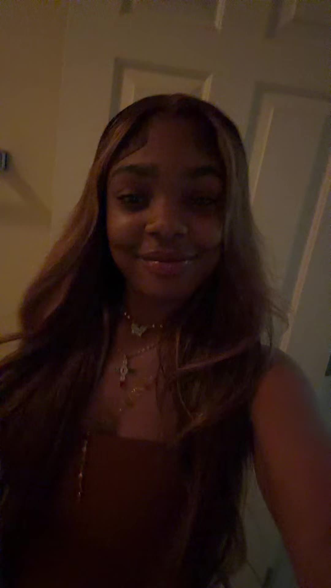 @Caziyah 😚🖤✈️
