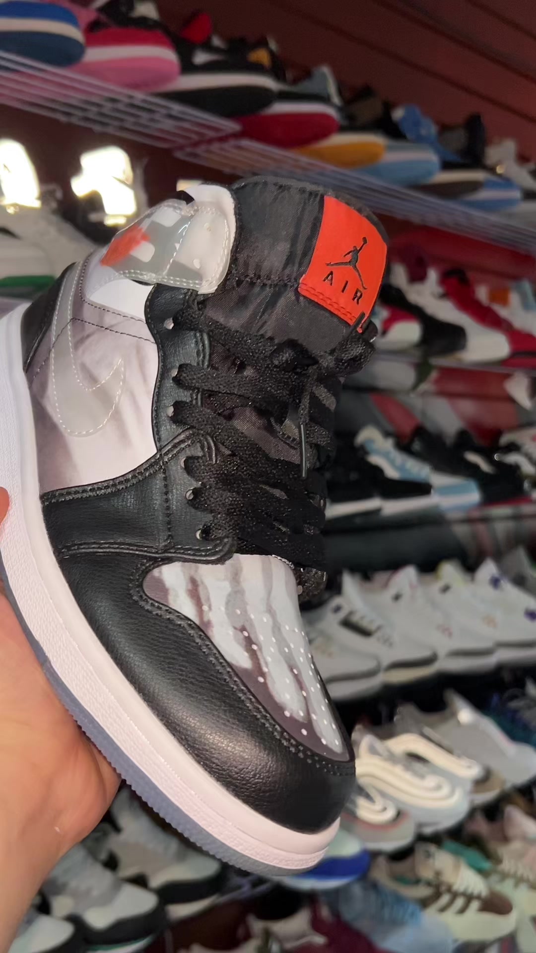 @SOF.SNEAKERS.