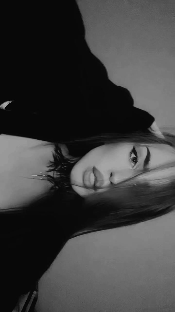 @𝖉𝖊𝖒𝖔𝖓𝖊𝖘𝖘