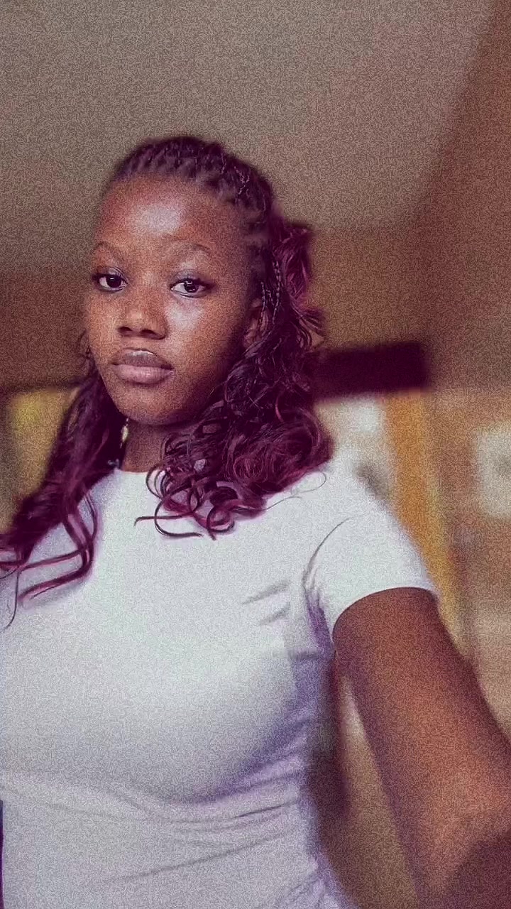 @E💋💕