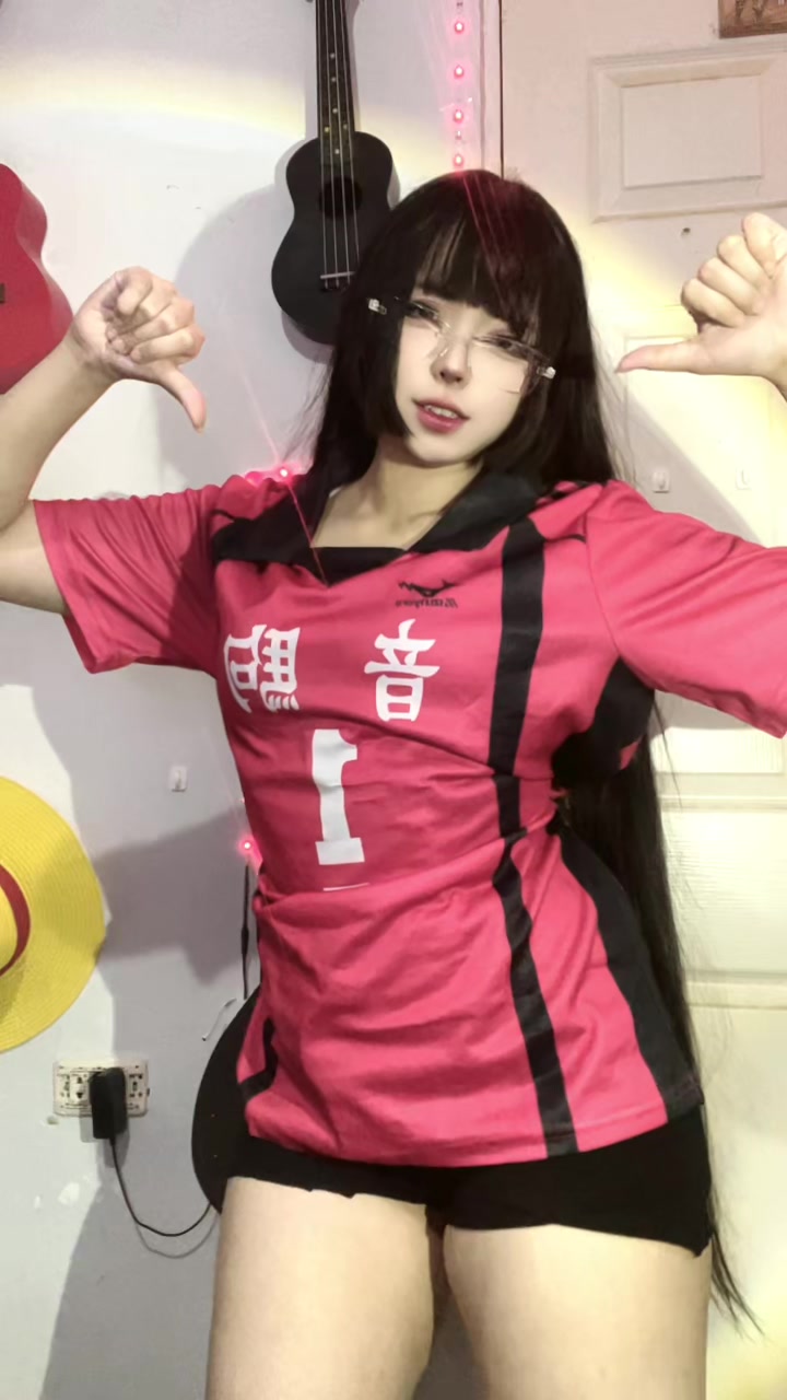 @kuroo ❀ coser