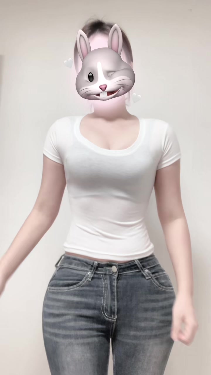 @채연