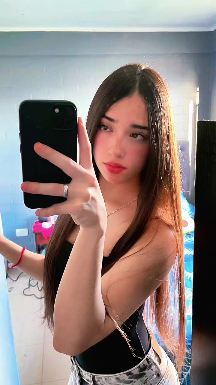 @𝓪𝓷𝓽𝓸𝓷𝓲𝓪𝒇𝒆𝓻𝓷𝓪𝓷𝓭𝓪