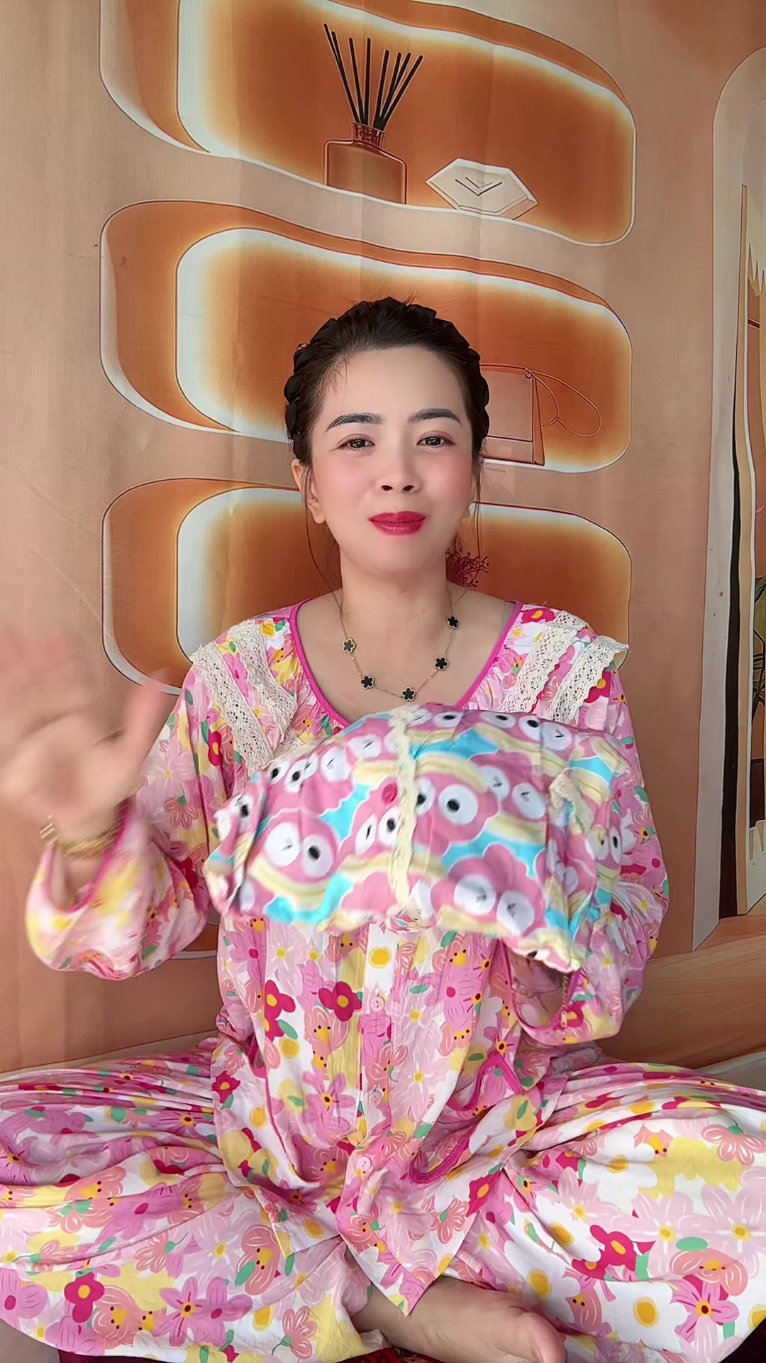 @Em Cẩm Nè