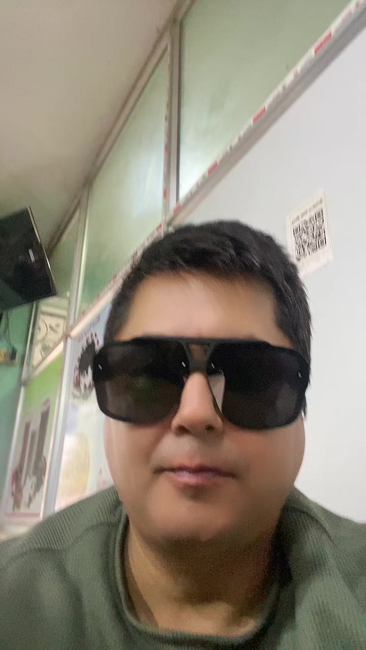 @𝓣𝓾𝓹𝓱𝓪𝓷 𝓐𝓭𝓱𝓲𝓴𝓪𝓻𝓲
