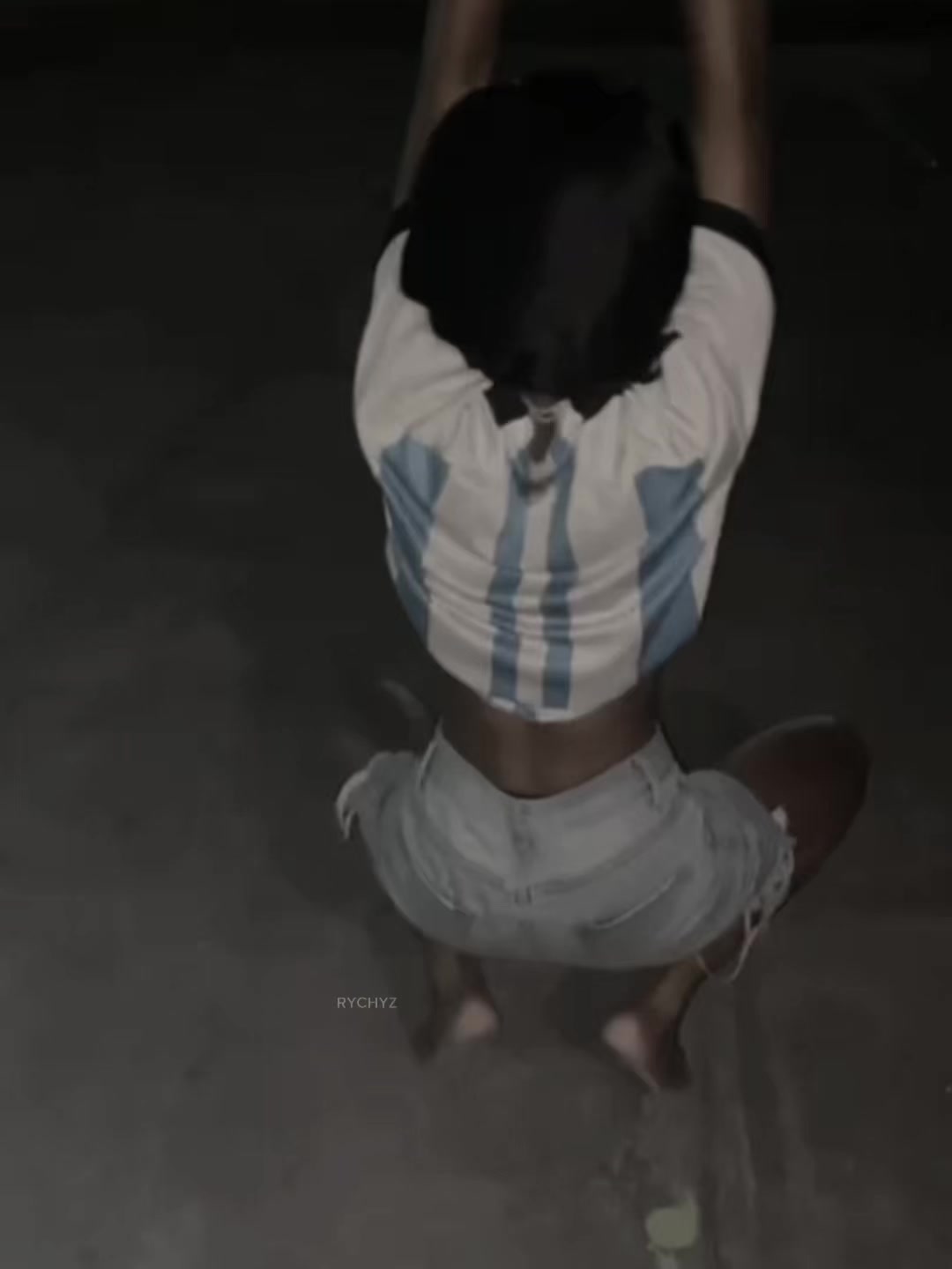 @𝓩𝖔𝖒𝖇𝖎𝖊🧟♀️