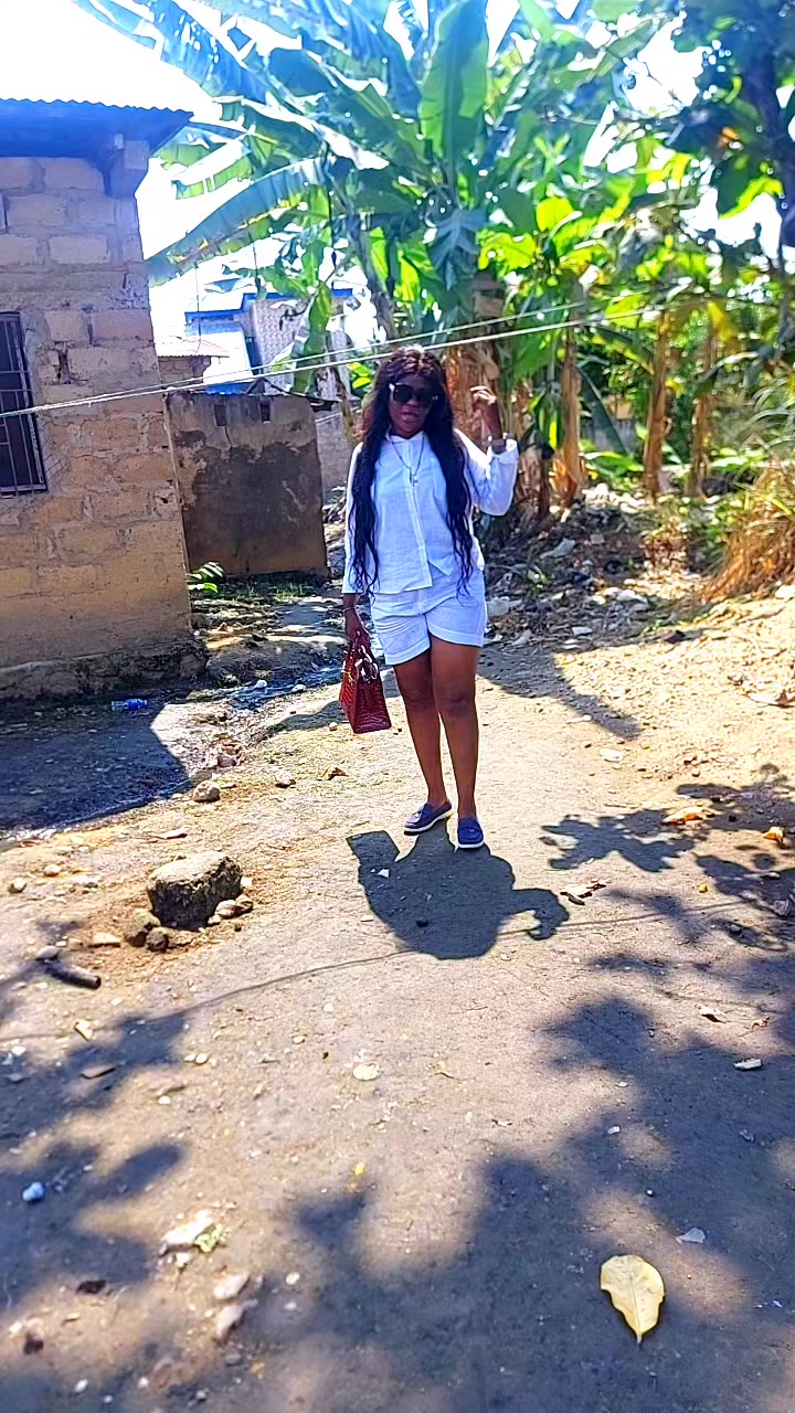 @Juvette Mbila