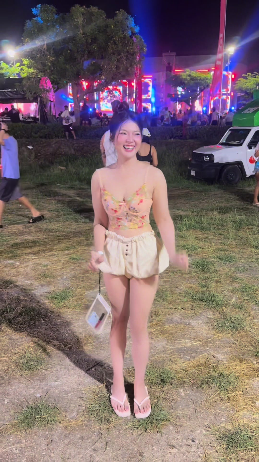 @ยัยควีนรีวิวไปเรื่อย(450K)