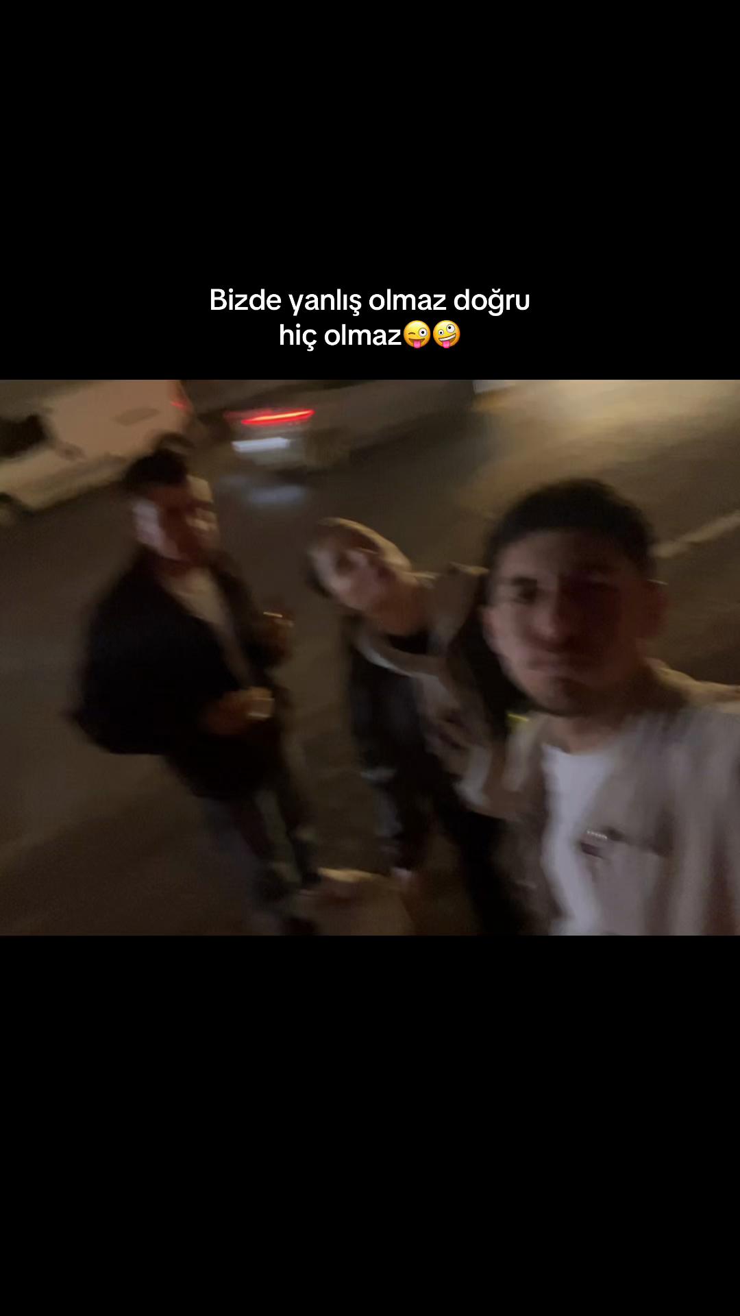 @Elayyllomm🧸
