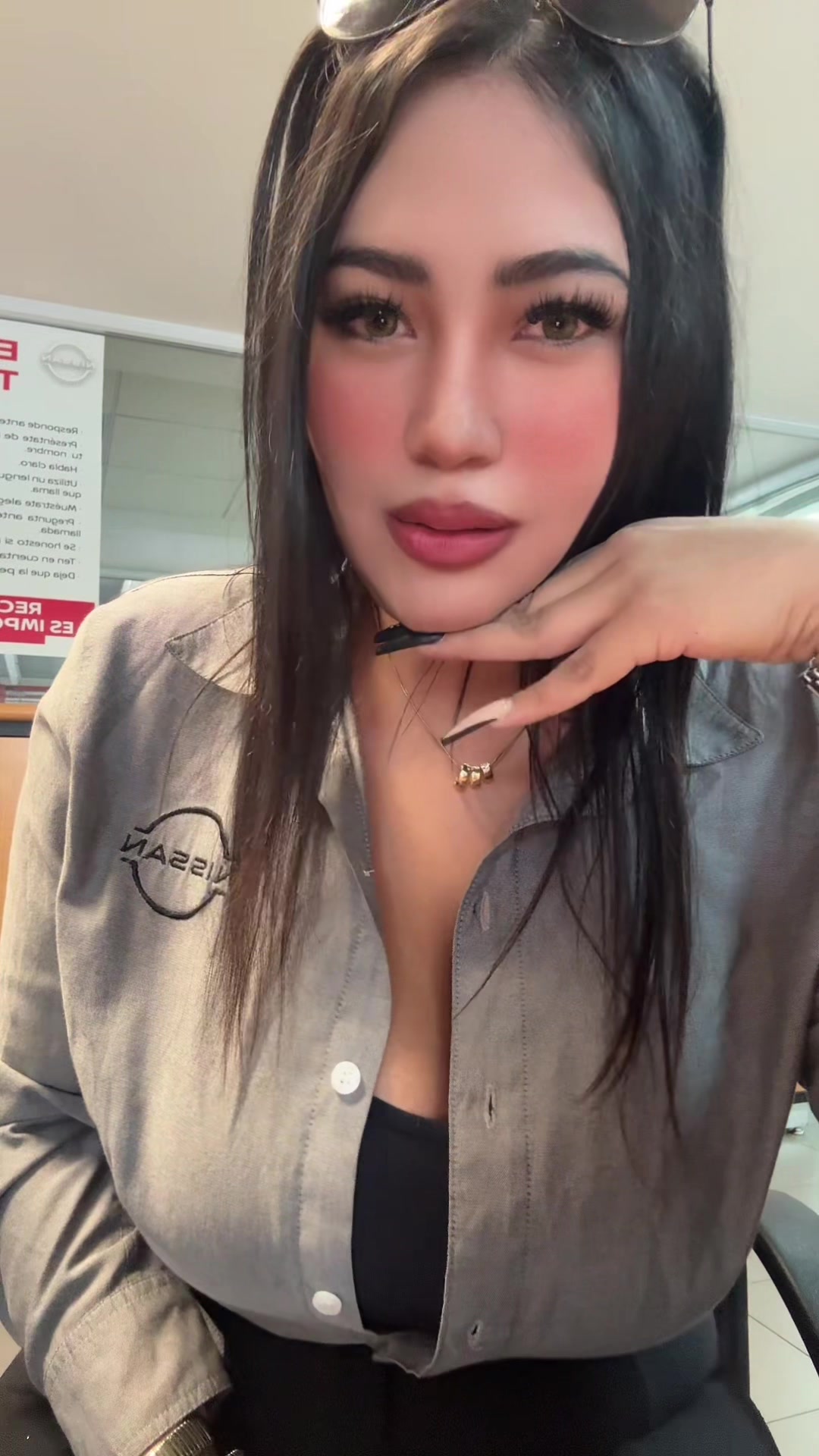 @Esmee Almaraz