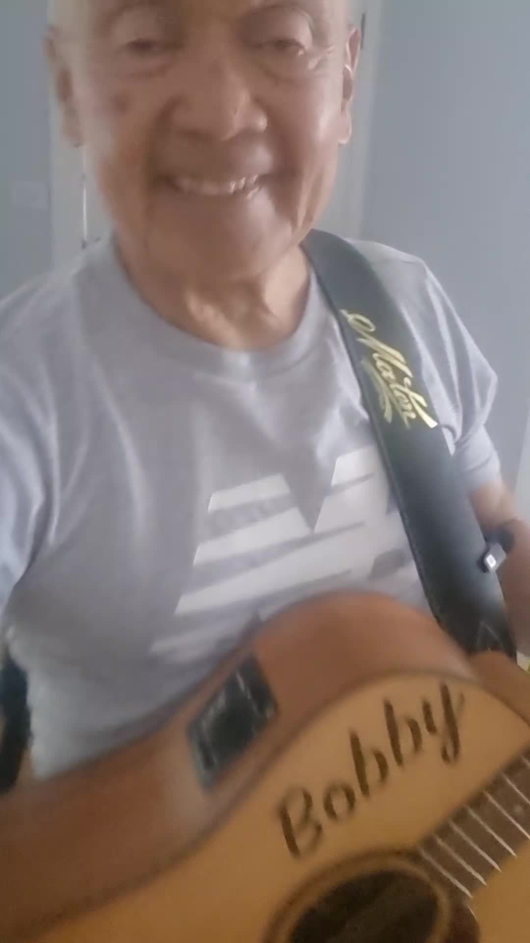 @Bobbys Music