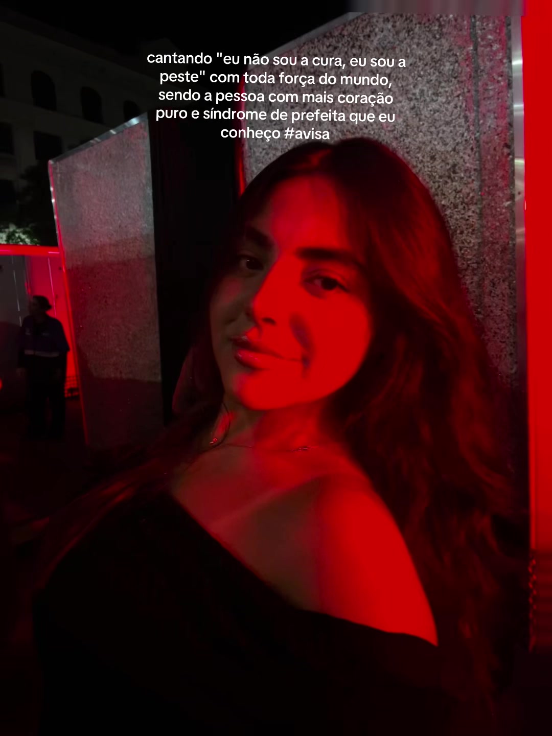@lívia