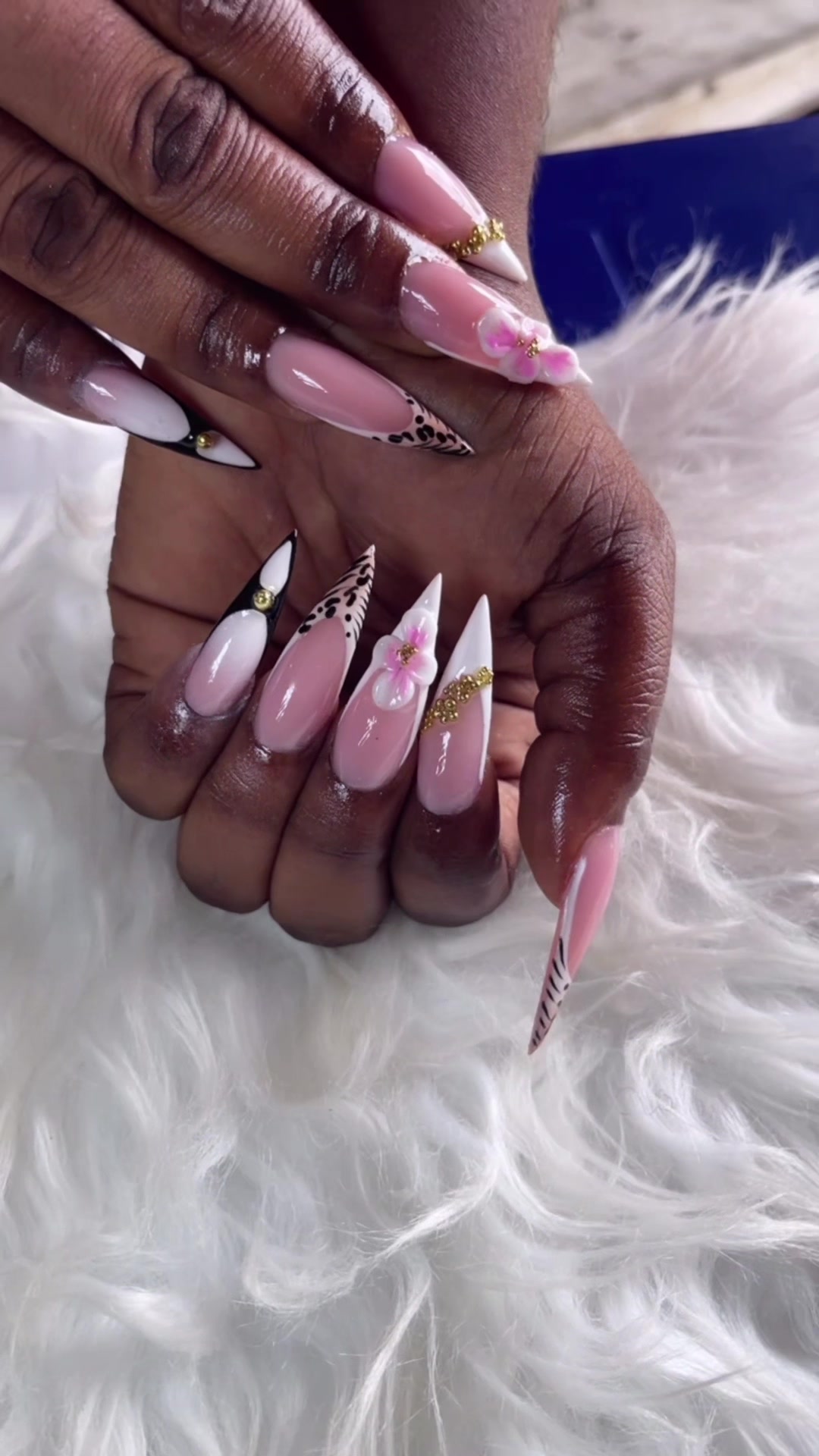 @🎀Naomi Billy 🌸