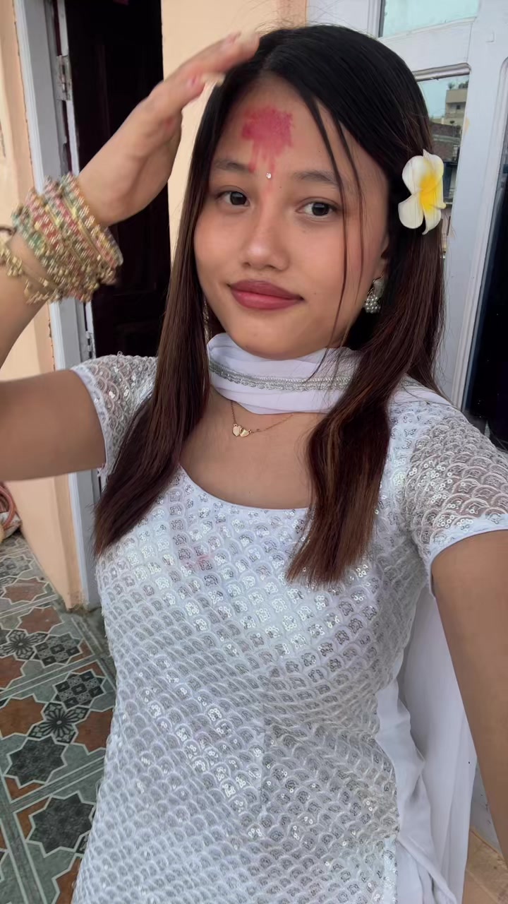 @Sanjana🫶