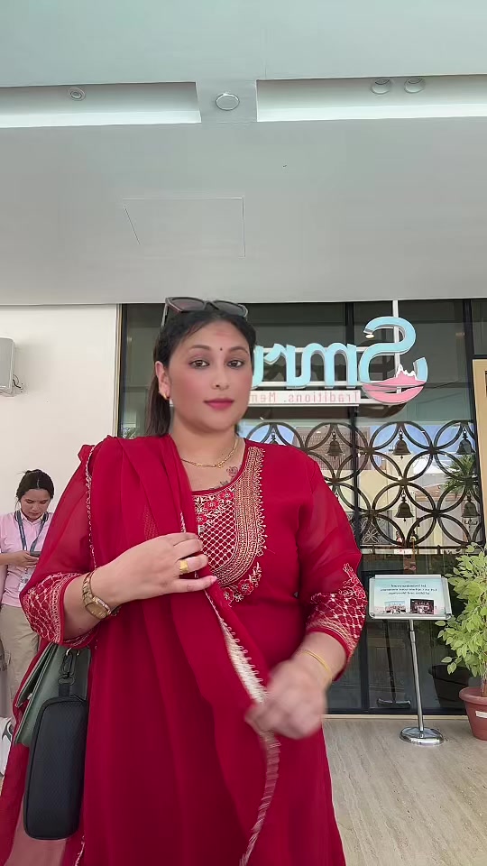 @lovely mira