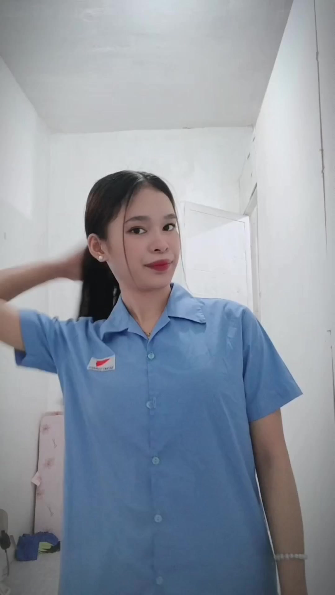 @Ade_022