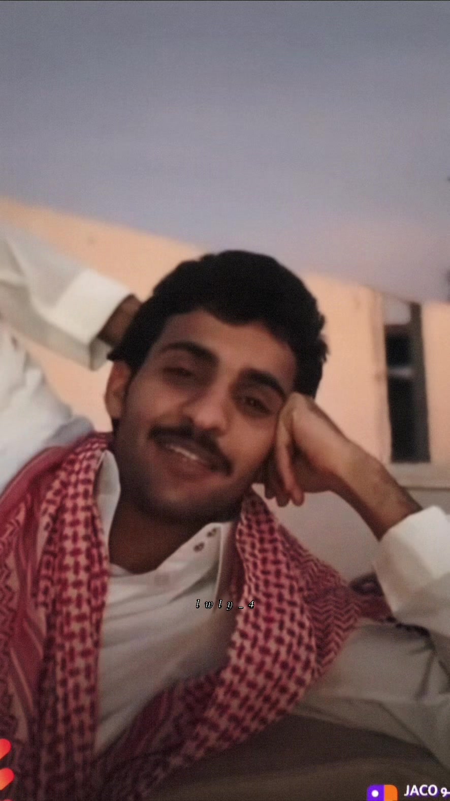 @لولي