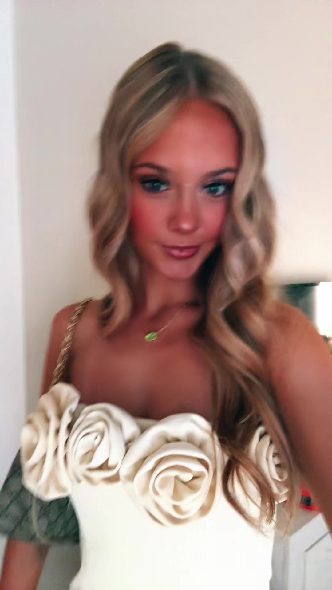@ava.grass09