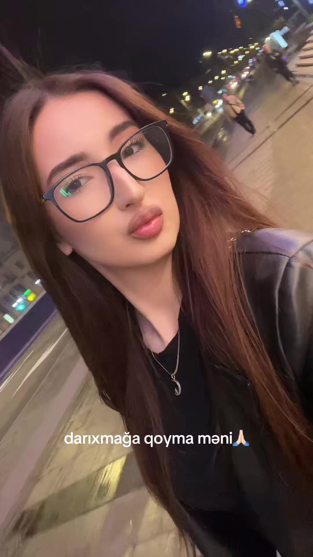 @Nana