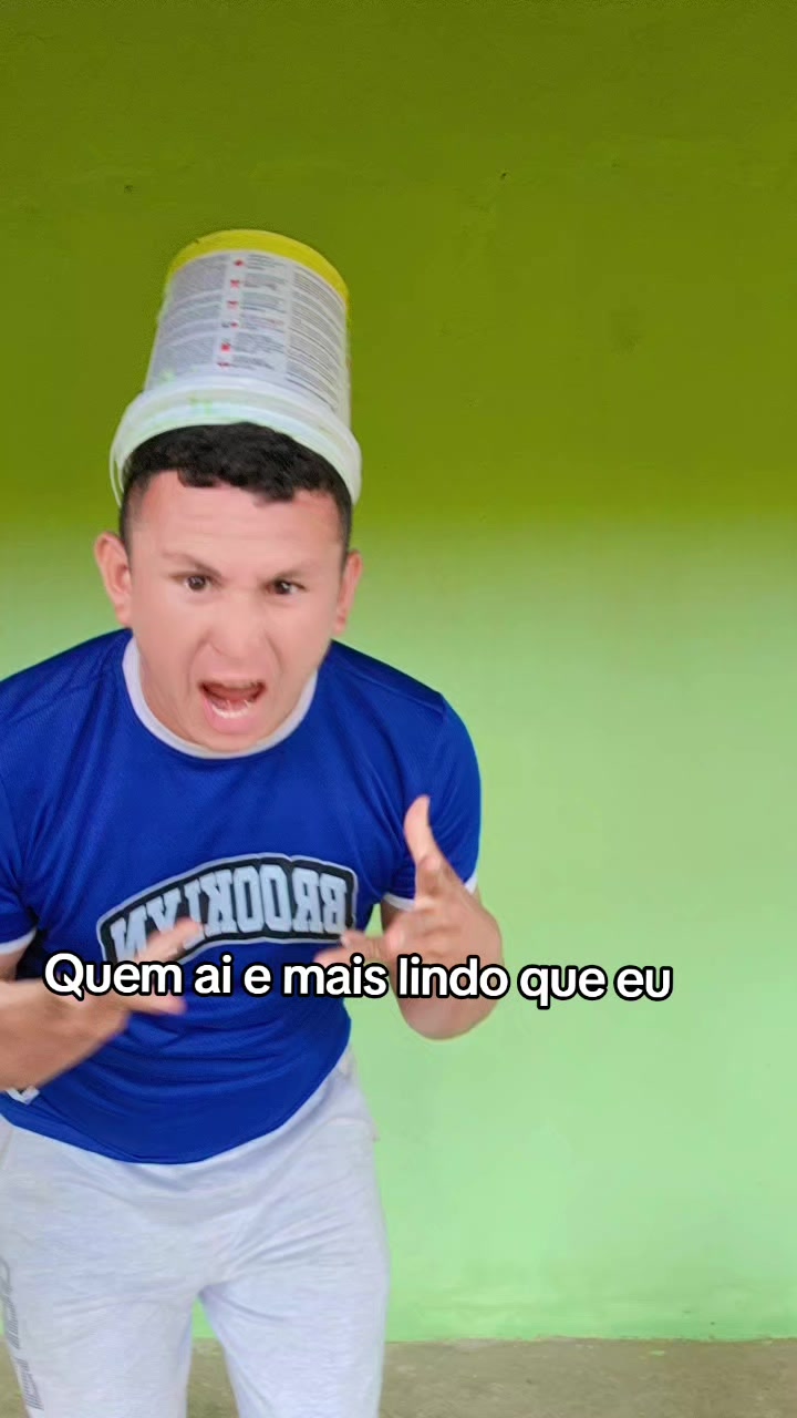 @Mine debochada oficial