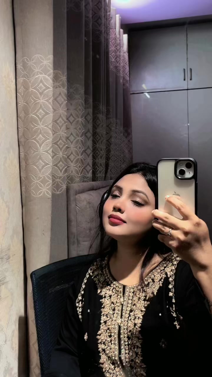 @🖤Oshmi🖤
