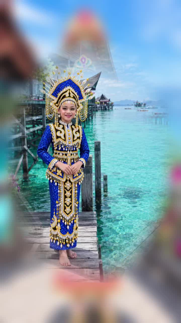 @ALLYSHA RAIHANA