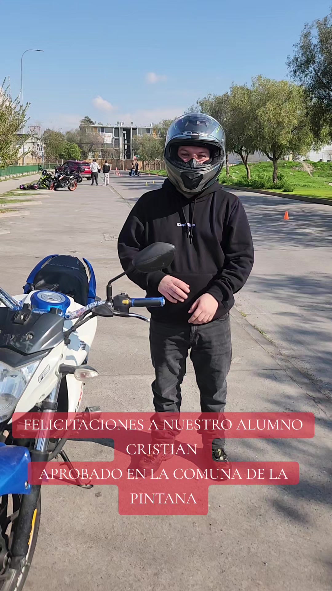 @CLASESDEMOTO.GIXXERMANIA