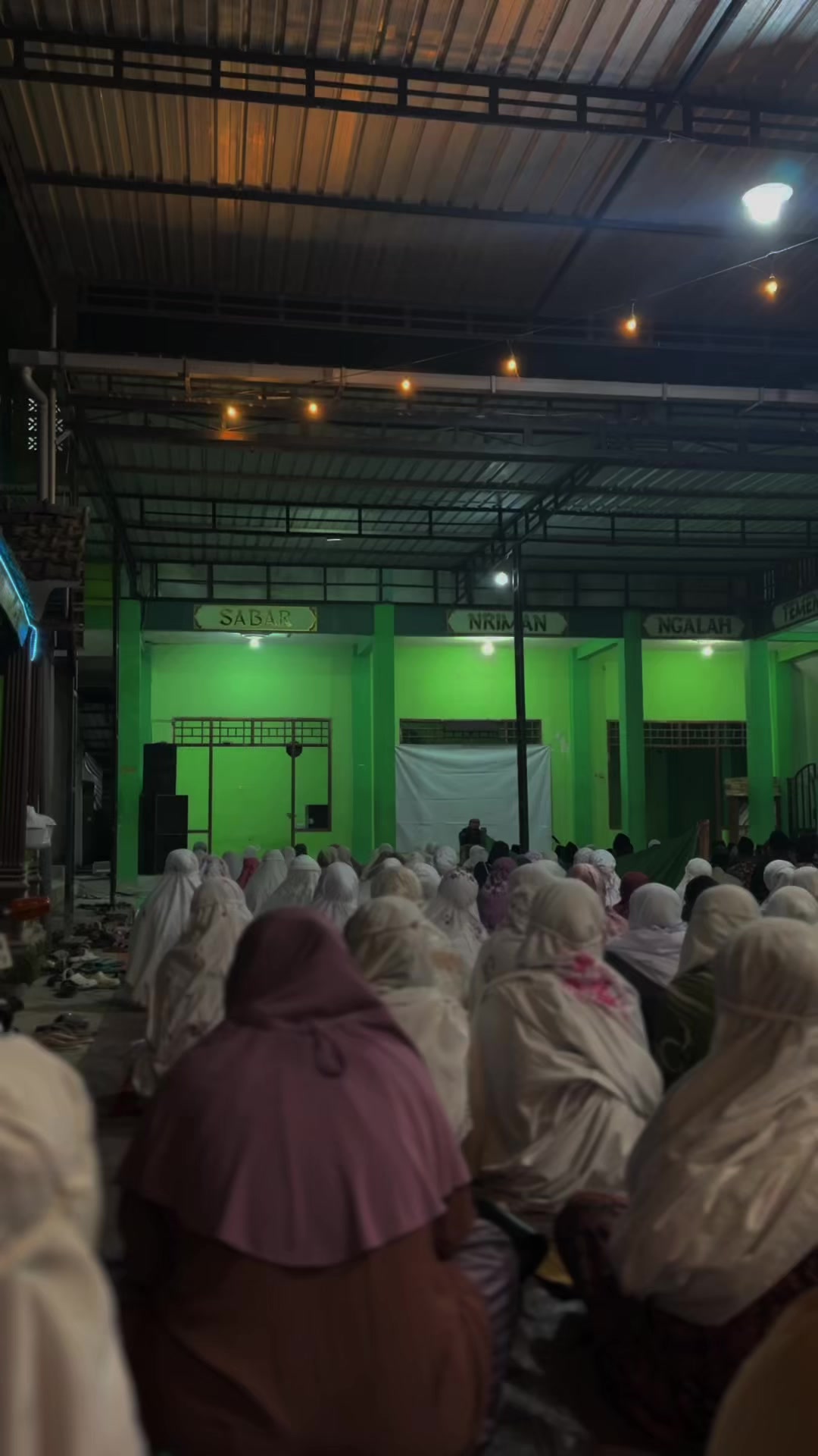 @RUMAH WARNA ANZA