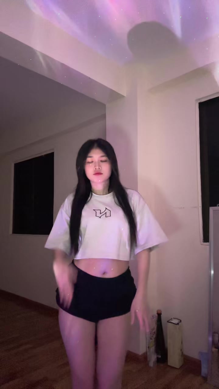@🐷ehlgay🐷(Official 1M)