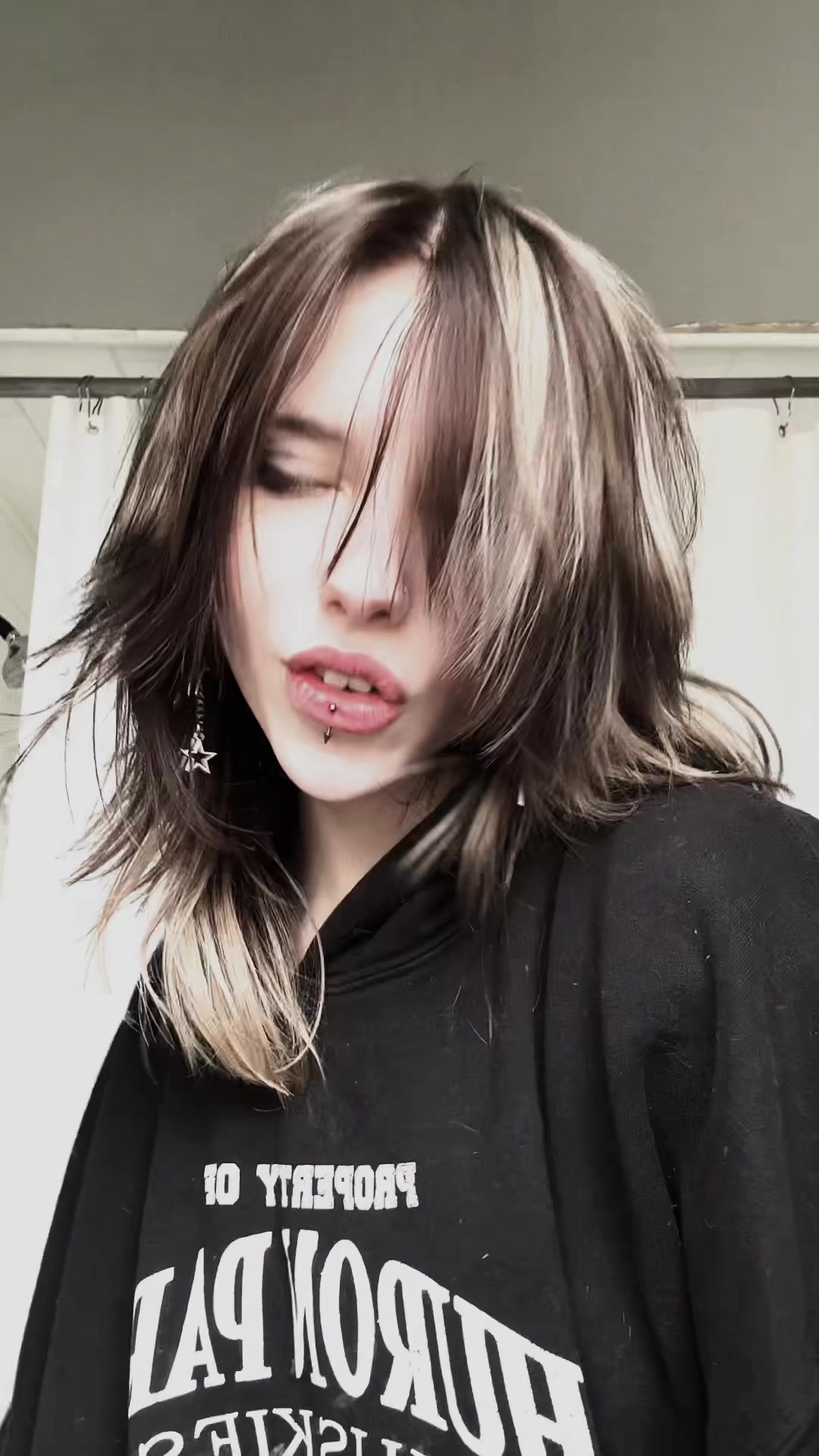 @V