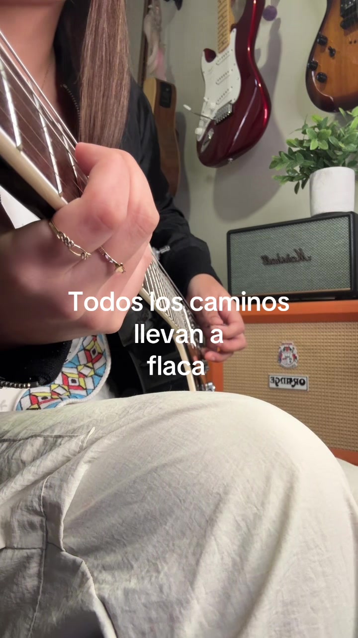 @Camila Alanis