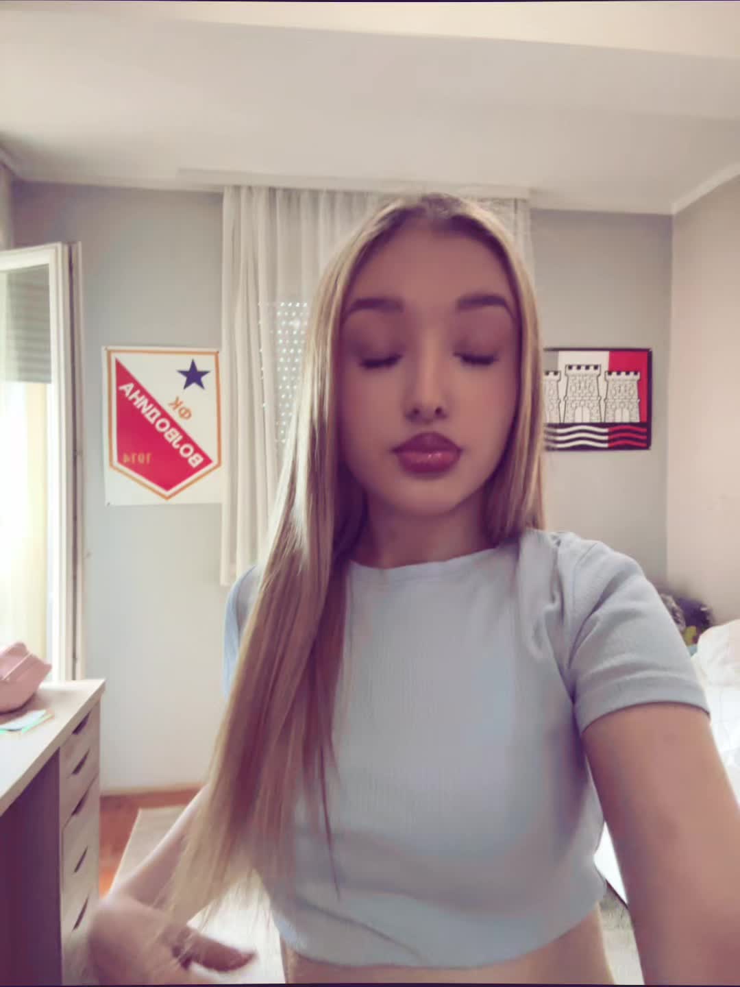 @👸🏼