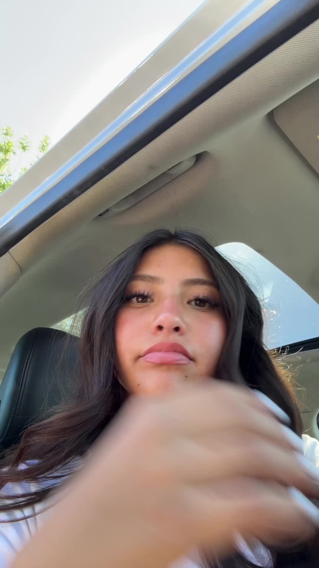@laylaaa